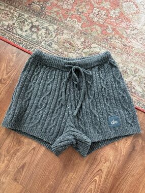 ALO Yoga Dark Gray Cable Knit Drawstring Lounge Shorts